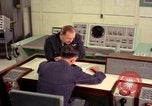 Standbild Lieutenant Colonel Moore Fylingdales Moor England United Kingdom, 1963, aus Sekunde 22 historischem Filmmaterial Videoclip 65675039560