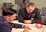 Standbild Lieutenant Colonel Moore Fylingdales Moor England United Kingdom, 1963, aus Sekunde 26 historischem Filmmaterial Videoclip 65675039560