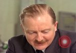 Standbild Lieutenant Colonel Moore Fylingdales Moor England United Kingdom, 1963, aus Sekunde 52 historischem Filmmaterial Videoclip 65675039560