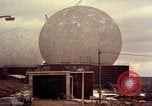Standbild Radome Fylingdales Moor England United Kingdom, 1963, aus Sekunde 27 historischem Filmmaterial Videoclip 65675039561