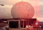 Standbild Radome Fylingdales Moor England United Kingdom, 1963, aus Sekunde 30 historischem Filmmaterial Videoclip 65675039561