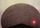 Standbild Radome Fylingdales Moor England United Kingdom, 1963, aus Sekunde 42 historischem Filmmaterial Videoclip 65675039561