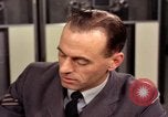 Standbild Squadron Leader Fylingdales Moor England United Kingdom, 1963, aus Sekunde 52 historischem Filmmaterial Videoclip 65675039562