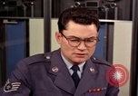 Standbild Squadron Leader Fylingdales Moor England United Kingdom, 1963, aus Sekunde 59 historischem Filmmaterial Videoclip 65675039562