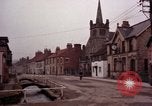 Standbild Air Force Personal Vereinigtes Königreich, 1963, aus Sekunde 26 historischem Filmmaterial Videoclip 65675039563