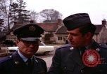 Standbild Air Force Personal Vereinigtes Königreich, 1963, aus Sekunde 62 historischem Filmmaterial Videoclip 65675039563