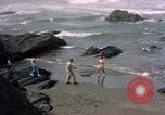 Standbild Familie Makah Air Force Station Washington USA, 1962, aus Sekunde 9 historischem Filmmaterial Videoclip 65675039567
