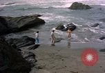 Standbild Familie Makah Air Force Station Washington USA, 1962, aus Sekunde 36 historischem Filmmaterial Videoclip 65675039567