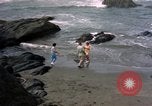 Standbild Familie Makah Air Force Station Washington USA, 1962, aus Sekunde 37 historischem Filmmaterial Videoclip 65675039567