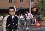 Standbild Palmer High School Studenten in 1962 Colorado Springs Colorado USA, 1962, aus Sekunde 9 historischem Filmmaterial Videoclip 65675039570