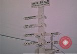 Standbild linemen Thule Air Force Base Grönland, 1962, aus Sekunde 27 historischem Filmmaterial Videoclip 65675039573
