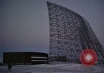 Standbild Suche radar Antennen Thule Air Force Base Grönland, 1962, aus Sekunde 4 historischem Filmmaterial Videoclip 65675039574