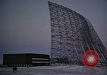 Standbild Suche radar Antennen Thule Air Force Base Grönland, 1962, aus Sekunde 7 historischem Filmmaterial Videoclip 65675039574