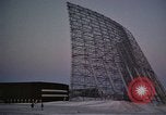 Standbild Suche radar Antennen Thule Air Force Base Grönland, 1962, aus Sekunde 20 historischem Filmmaterial Videoclip 65675039574