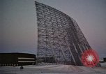 Standbild Suche radar Antennen Thule Air Force Base Grönland, 1962, aus Sekunde 54 historischem Filmmaterial Videoclip 65675039574