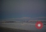 Standbild Suche radar Antennen Thule Air Force Base Grönland, 1962, aus Sekunde 25 historischem Filmmaterial Videoclip 65675039575