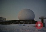Standbild Suche radar Antennen Thule Air Force Base Grönland, 1962, aus Sekunde 27 historischem Filmmaterial Videoclip 65675039575