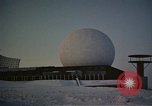 Standbild Suche radar Antennen Thule Air Force Base Grönland, 1962, aus Sekunde 28 historischem Filmmaterial Videoclip 65675039575