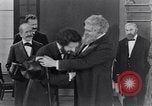 Standbild Alexander G Bell Philadelphia Pennsylvania USA, 1926, aus Sekunde 60 historischem Filmmaterial Videoclip 65675039597