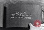 Standbild Anfang Telefonzentrale United States USA, 1926, aus Sekunde 52 historischem Filmmaterial Videoclip 65675039598
