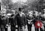 Standbild Präsident Wilson Paris Frankreich, 1919, aus Sekunde 45 historischem Filmmaterial Videoclip 65675039619