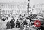 Image Première Guerre Mondiale allemand  l'équipement affiché à l'Hôtel des Invalides Paris France, 1918, de la seconde 12 séquences d'archives historiques vidéo 65675039626