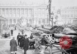 Image Première Guerre Mondiale allemand  l'équipement affiché à l'Hôtel des Invalides Paris France, 1918, de la seconde 13 séquences d'archives historiques vidéo 65675039626