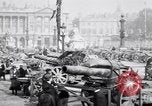 Image Première Guerre Mondiale allemand  l'équipement affiché à l'Hôtel des Invalides Paris France, 1918, de la seconde 17 séquences d'archives historiques vidéo 65675039626