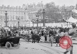 Image Première Guerre Mondiale allemand  l'équipement affiché à l'Hôtel des Invalides Paris France, 1918, de la seconde 52 séquences d'archives historiques vidéo 65675039626