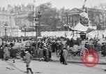 Image Première Guerre Mondiale allemand  l'équipement affiché à l'Hôtel des Invalides Paris France, 1918, de la seconde 54 séquences d'archives historiques vidéo 65675039626