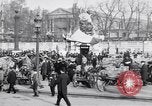 Image Première Guerre Mondiale allemand  l'équipement affiché à l'Hôtel des Invalides Paris France, 1918, de la seconde 58 séquences d'archives historiques vidéo 65675039626