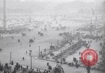 Image Première Guerre Mondiale équipement allemands capturés Paris France, 1918, de la seconde 10 séquences d'archives historiques vidéo 65675039628