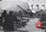 Image Première Guerre Mondiale équipement allemands capturés Paris France, 1918, de la seconde 16 séquences d'archives historiques vidéo 65675039628