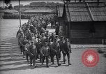 Immagine di Prigionieri di guerra tedeschi Etaples Francia, 1918, secondo 1 filmato di repertorio 65675039637