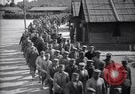Immagine di Prigionieri di guerra tedeschi Etaples Francia, 1918, secondo 5 filmato di repertorio 65675039637