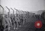 Image des prisonniers de guerre allemands France, 1918, de la seconde 35 séquences d'archives historiques vidéo 65675039639
