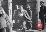 Image des prisonniers de guerre allemands France, 1918, de la seconde 40 séquences d'archives historiques vidéo 65675039639