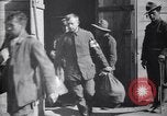 Image des prisonniers de guerre allemands France, 1918, de la seconde 41 séquences d'archives historiques vidéo 65675039639