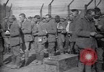 Image des prisonniers de guerre allemands France, 1918, de la seconde 25 séquences d'archives historiques vidéo 65675039640