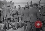 Image des prisonniers de guerre allemands France, 1918, de la seconde 31 séquences d'archives historiques vidéo 65675039640
