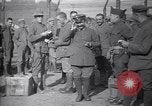 Image des prisonniers de guerre allemands France, 1918, de la seconde 42 séquences d'archives historiques vidéo 65675039640