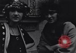 Immagine di Dolly sorelle Londra Inghilterra Regno Unito, 1920, secondo 11 filmato di repertorio 65675039646