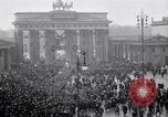 Standbild Deutsche Proteste der Versailler Vertrag Berlin Deutschland, 1919, aus Sekunde 4 historischem Filmmaterial Videoclip 65675039653