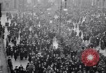 Standbild Deutsche Proteste der Versailler Vertrag Berlin Deutschland, 1919, aus Sekunde 17 historischem Filmmaterial Videoclip 65675039653