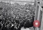 Standbild Deutsche Proteste der Versailler Vertrag Berlin Deutschland, 1919, aus Sekunde 38 historischem Filmmaterial Videoclip 65675039653