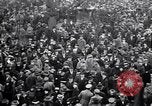 Standbild Deutsche Proteste der Versailler Vertrag Berlin Deutschland, 1919, aus Sekunde 46 historischem Filmmaterial Videoclip 65675039653