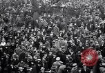 Standbild Deutsche Proteste der Versailler Vertrag Berlin Deutschland, 1919, aus Sekunde 47 historischem Filmmaterial Videoclip 65675039653