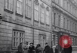 Immagine di Ufficiali Americani Praga Cecoslovacchia, 1919, secondo 5 filmato di repertorio 65675039654