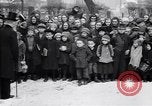 Standbild Menschen von Prag Prag Tschechoslowakei, 1919, aus Sekunde 59 historischem Filmmaterial Videoclip 65675039655