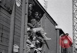 Standbild Weiße Russen bewachen Eisenbahn Sibirien Russland, 1918, aus Sekunde 58 historischem Filmmaterial Videoclip 65675039660